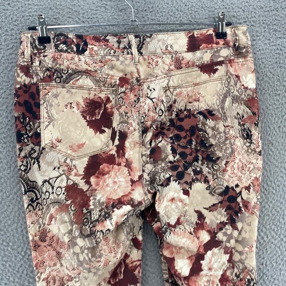 Chicos Jeans Womens 2 US 12 Ivory Red Floral Lace Print Platinum Jegging Stretch - Picture 4 of 12